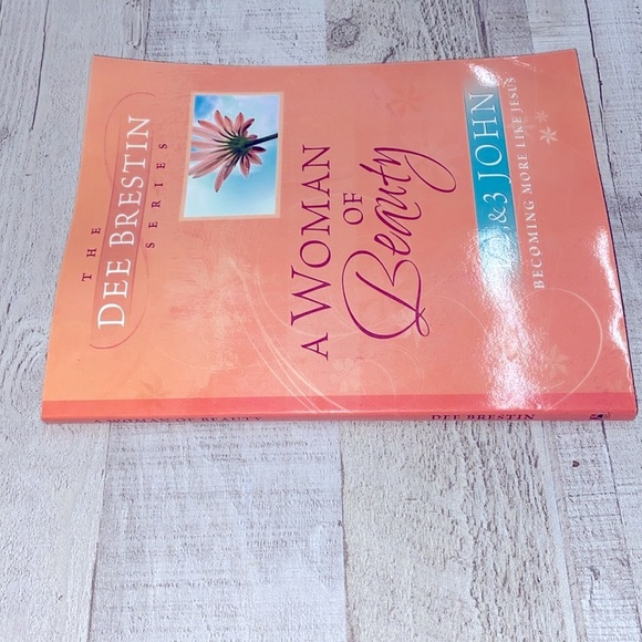 A Woman of Beauty book by Dee Bresten Series - Picture 12 of 12